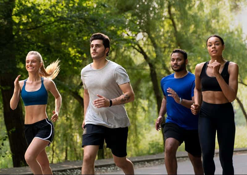 The Ultimate Guide to Running Gear for Better Fitness and Health Perks
